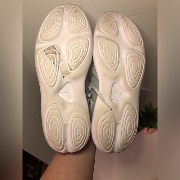 Women's Gray and Pink Jordan’s - Picture 8 of 13